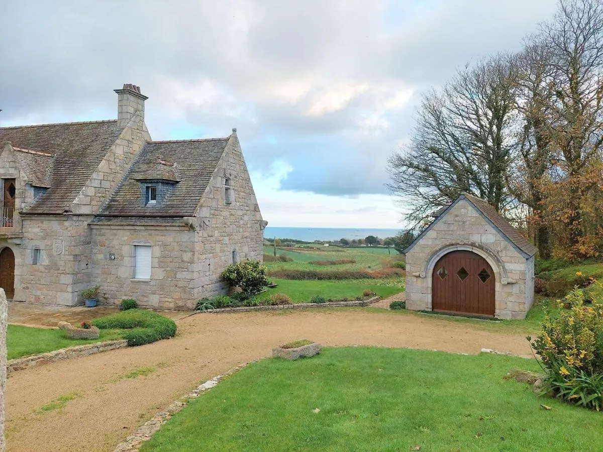 Villa Breton Granite Stone House With Fantastic Sea Views Saint-Pol-de-Léon Ferienhaus
